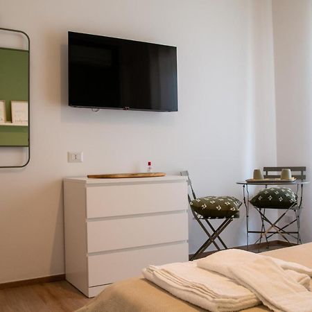 Fara1 Guesthouse Бари Экстерьер фото